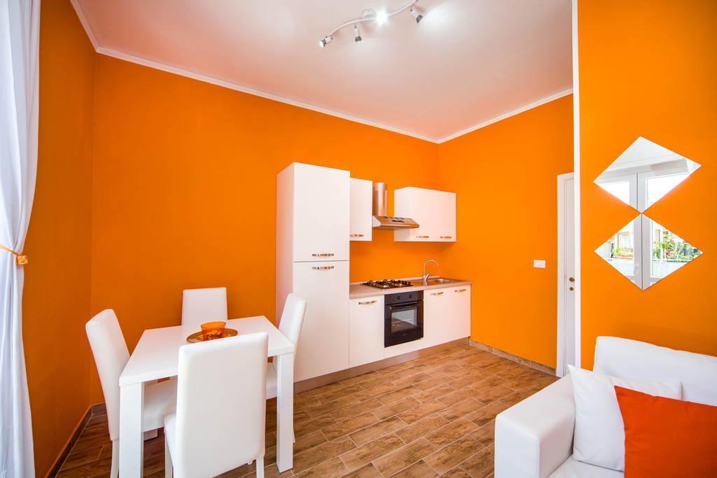 Attic Apartment Rapallo Rum bild