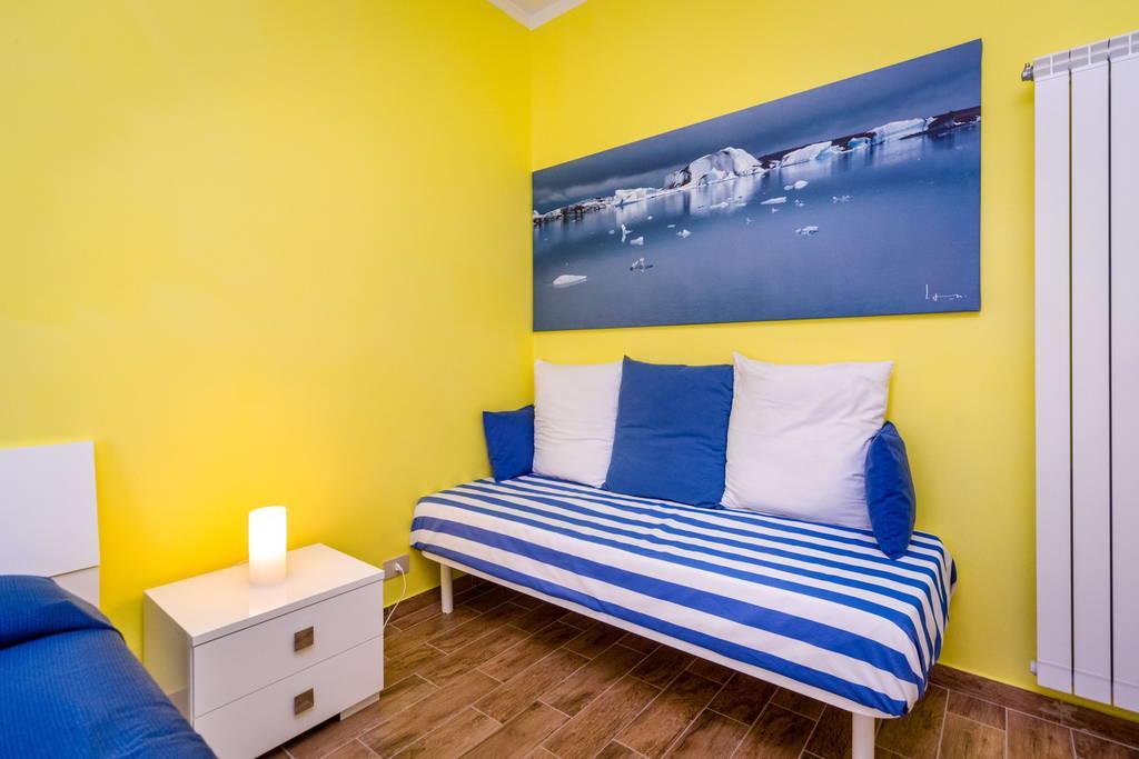 Attic Apartment Rapallo Rum bild