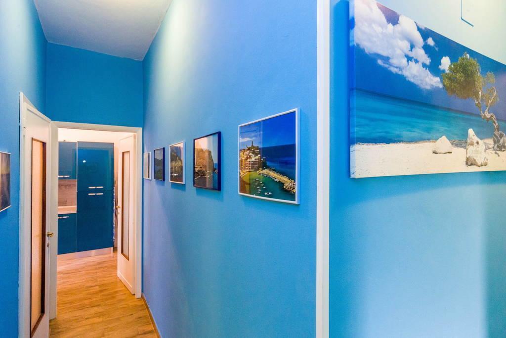 Attic Apartment Rapallo Rum bild