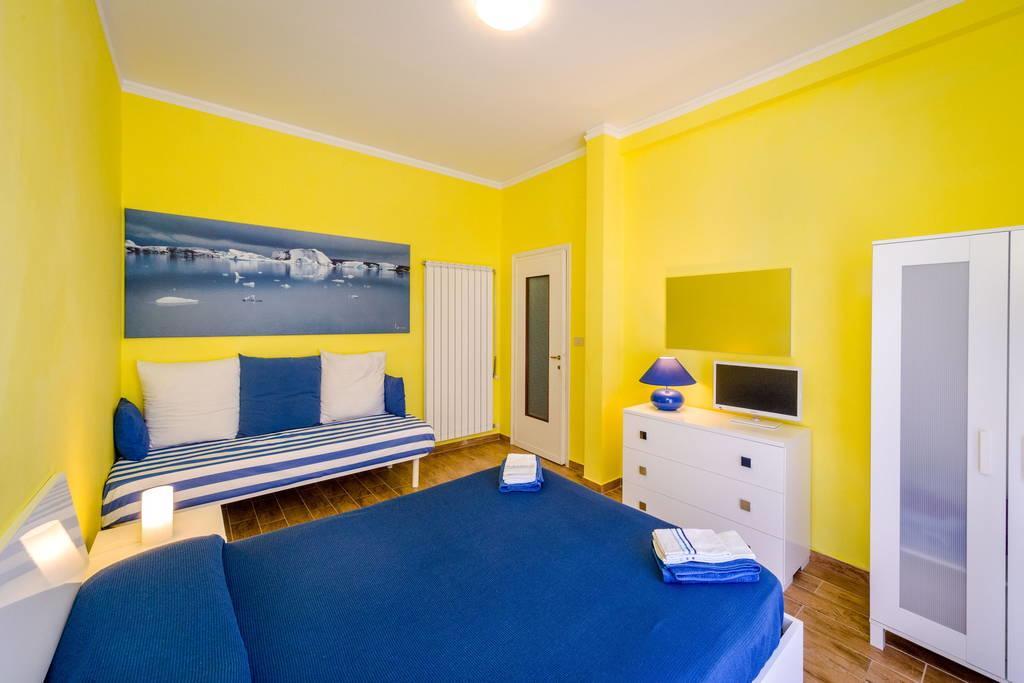 Attic Apartment Rapallo Rum bild