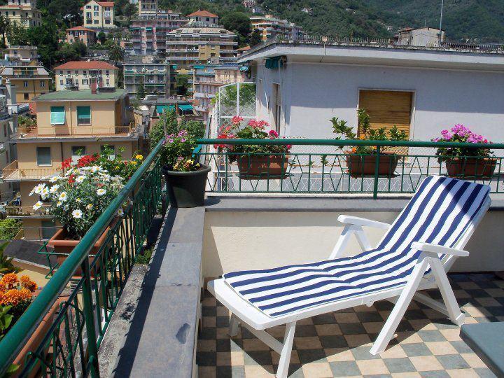 Attic Apartment Rapallo Rum bild